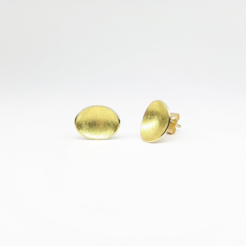 Boucles d'oreilles ovales en or jaune 18kt.